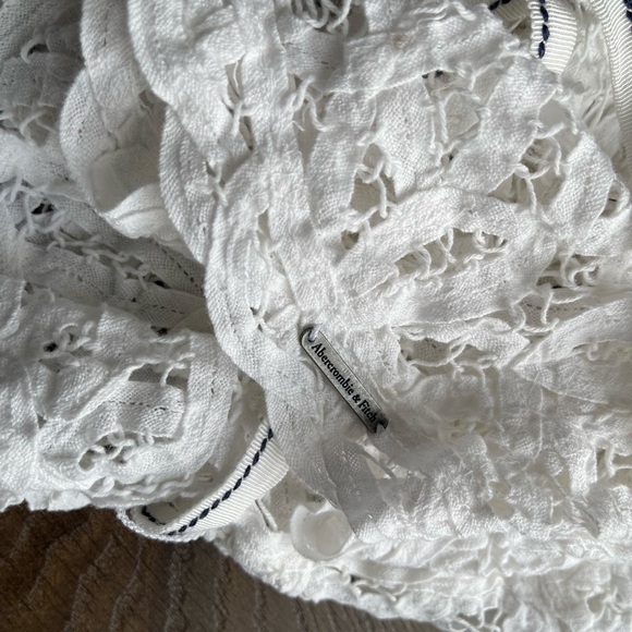 Abercrombie & Fitch Crop Top - Picture 4 of 6